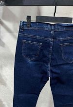 شلوار لی زنانه مدل اسکینی یا لول (Skinny Fit) - Image 4