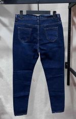 شلوار لی زنانه مدل اسکینی یا لول (Skinny Fit) - Image 3